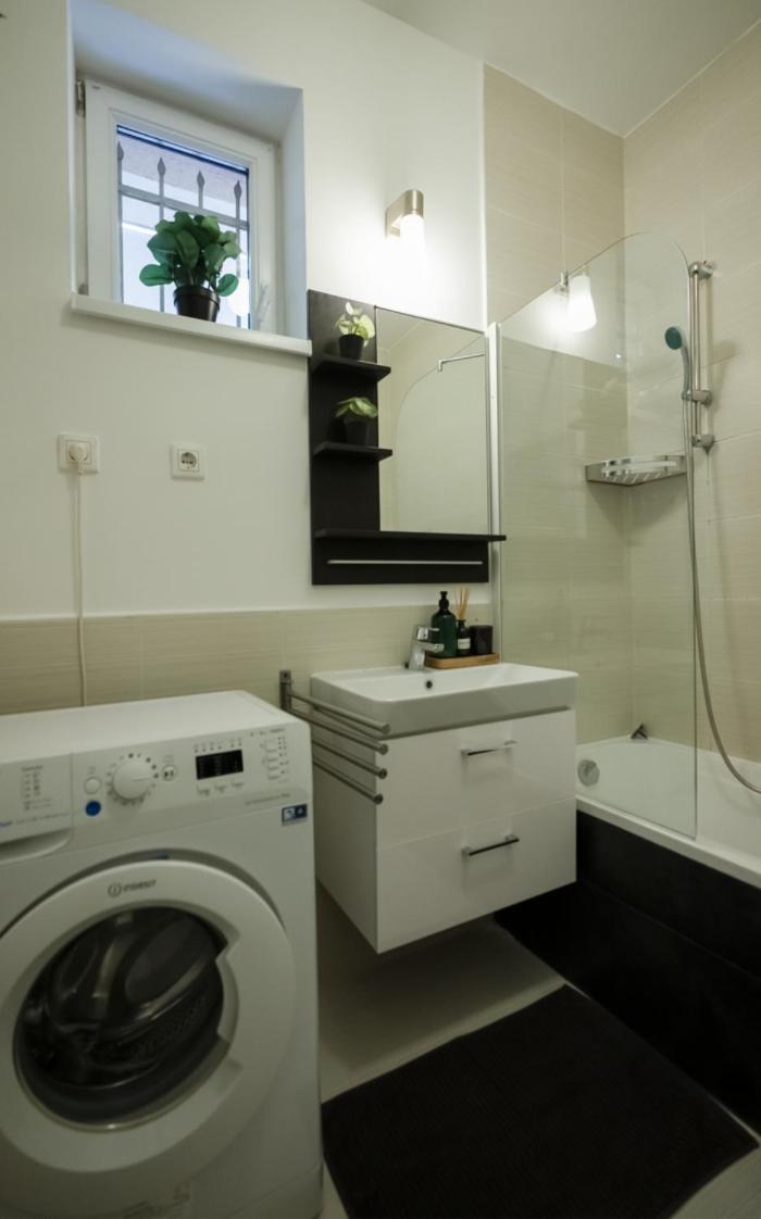 Moonlight Premium Central Apartment Budapeste Exterior foto
